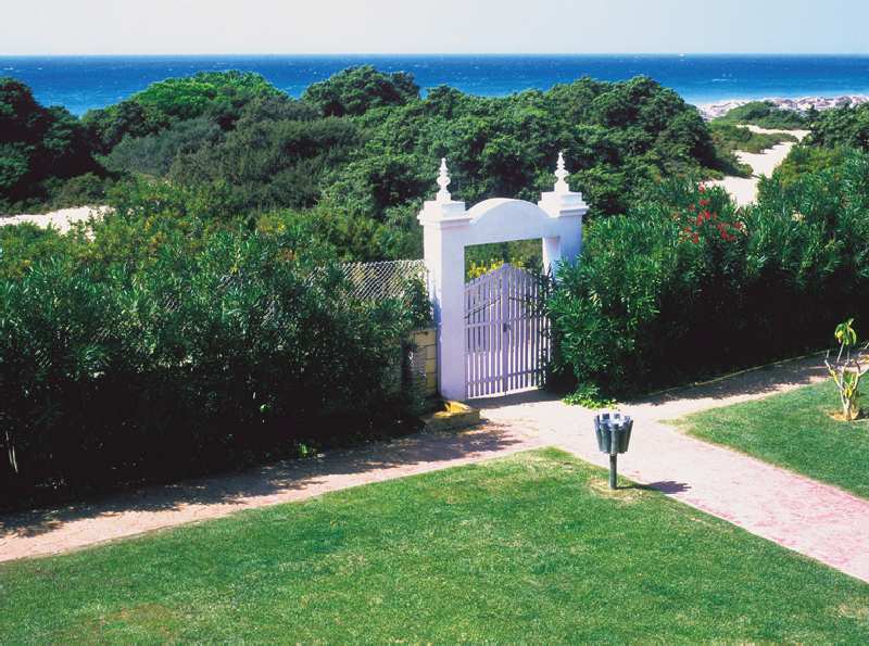 Aparthotel Las Dunas Chiclana de la Frontera Bagian luar foto